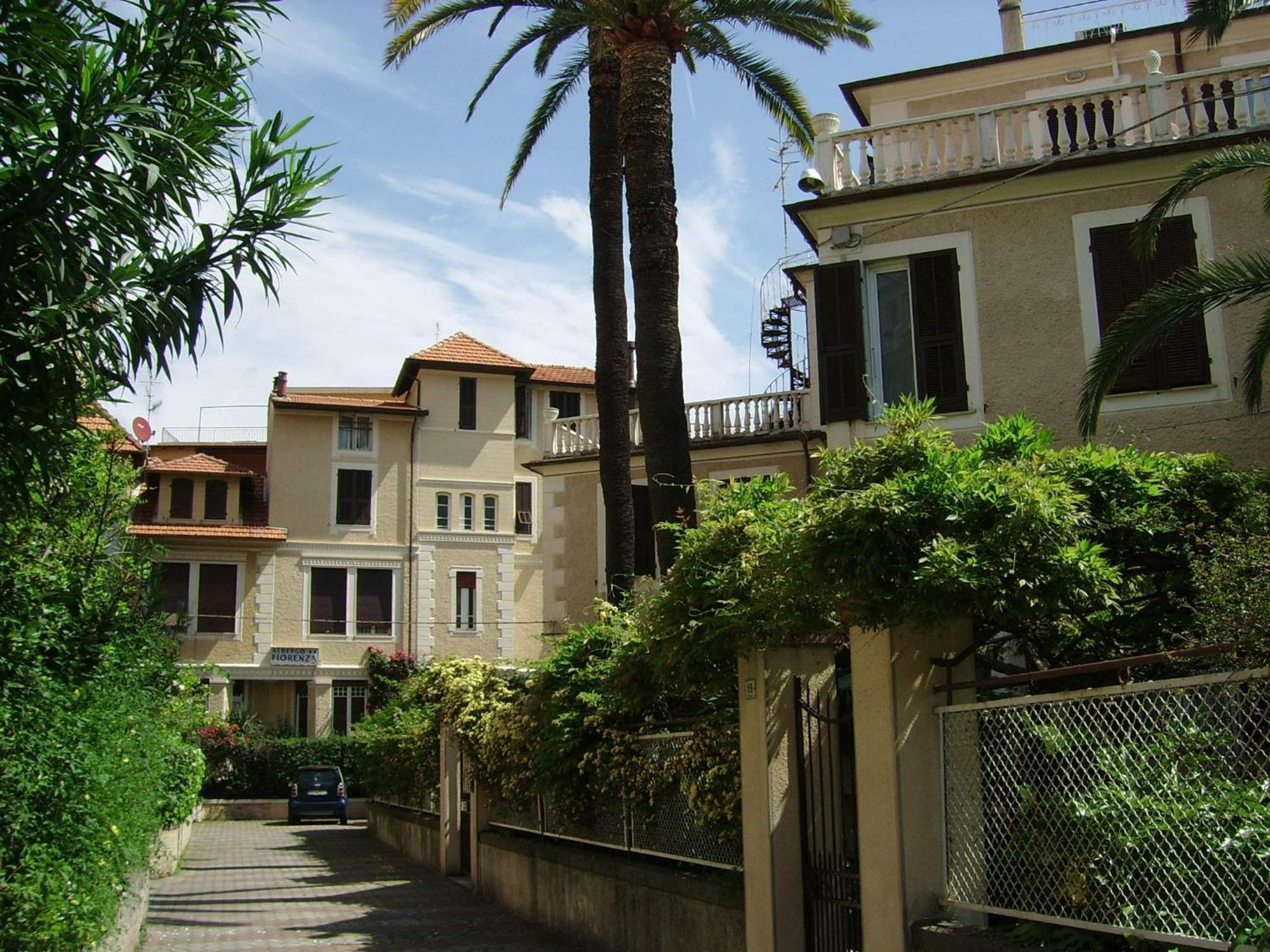 Hotel Fiorenza & Banksia Meuble Alassio Zewnętrze zdjęcie